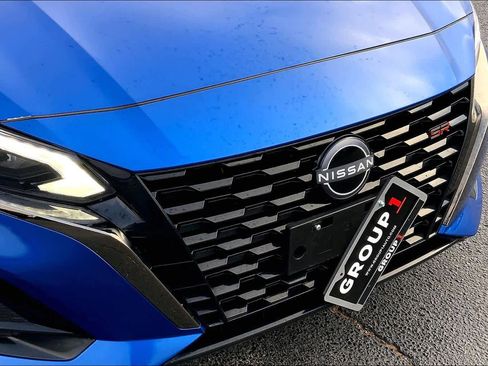 Used 2025 Nissan Altima 2.5 SR image 29