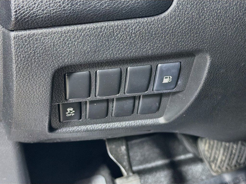 Used 2014 Nissan Murano S AWD/4WD image 12
