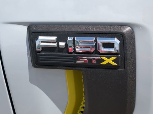 Used 2025 Ford F150 STX AWD/4WD image 40