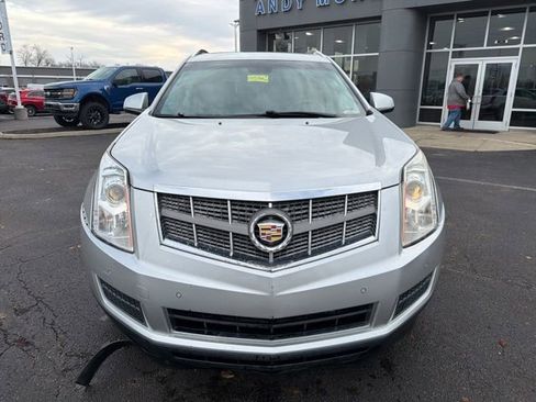 Used 2010 Cadillac SRX Luxury image 12