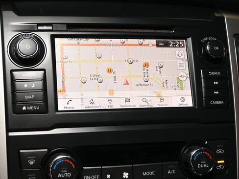 Used 2019 Nissan Titan PRO-4X w/ Pro-4x Convenience Package image 14