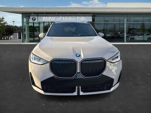 Used 2026 BMW X3 xDrive30 w/ M Sport Package image 4