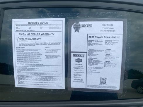 Used 2025 Toyota Prius Limited FWD image 37