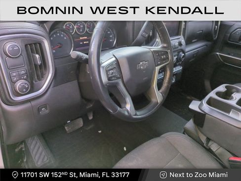 Used 2021 Chevrolet Silverado 1500 RST w/ Bed Protection Package image 16