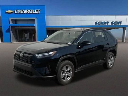 Used 2025 Toyota RAV4 XLE w/ Convenience Package AWD/4WD image 32