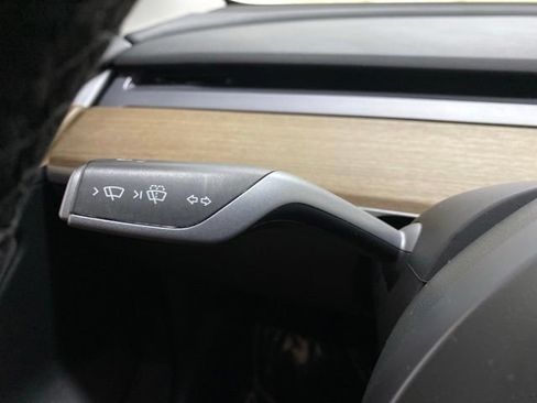 Used 2023 Tesla Model 3 Standard Range RWD image 38