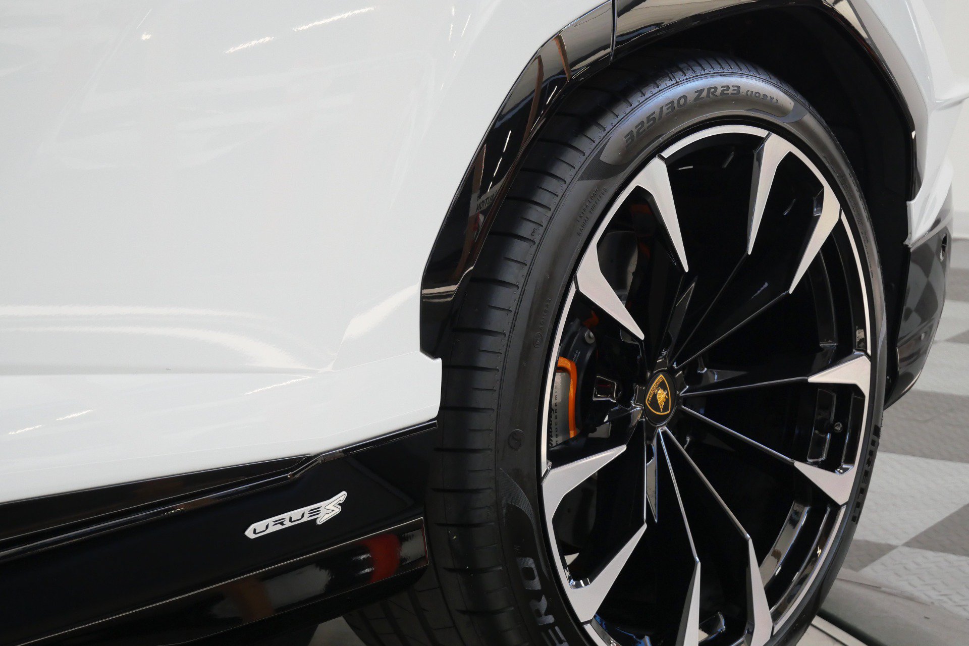 Used 2023 Lamborghini Urus S AWD/4WD image 48