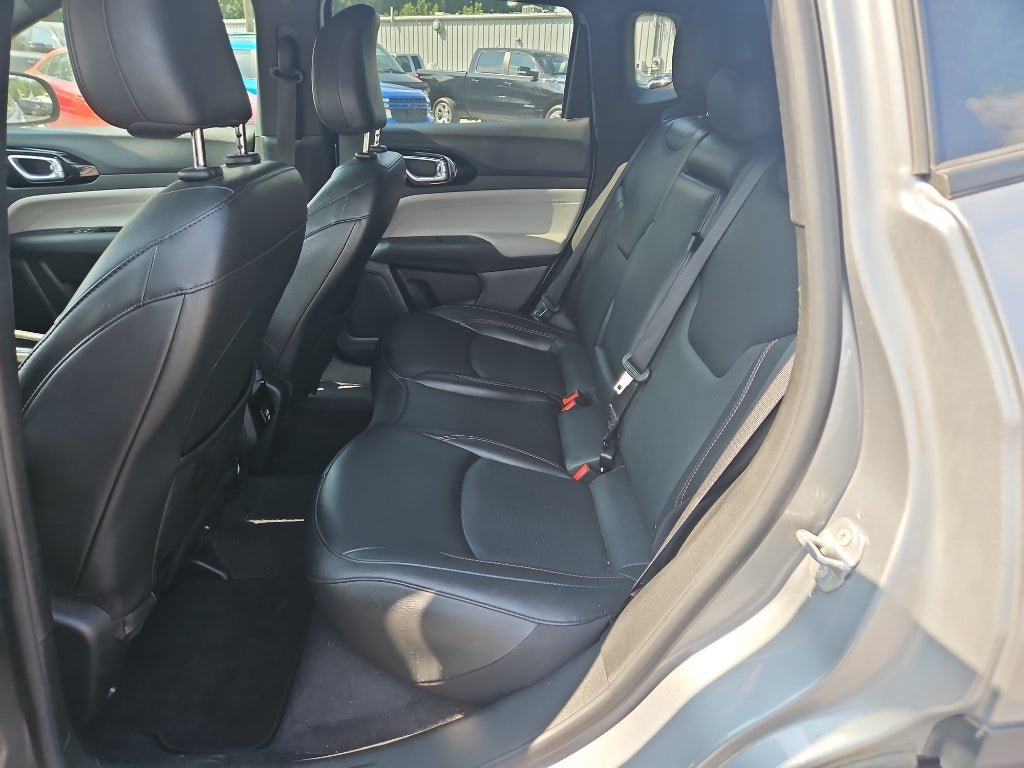 Used 2023 Jeep Compass Limited AWD/4WD image 6