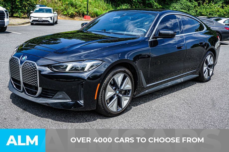 Used 2025 BMW i4 eDrive40 w/ Parking Assistance Package RWD image 2
