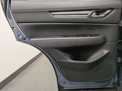 Used 2023 MAZDA CX-5 Carbon Edition image 23
