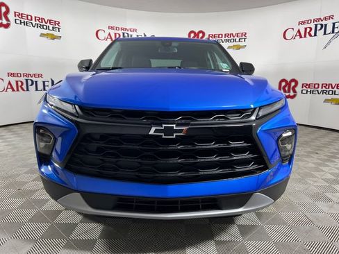New 2026 Chevrolet Blazer LT w/ Convenience Package FWD image 2