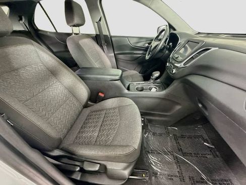 Used 2024 Chevrolet Equinox LT AWD/4WD image 27