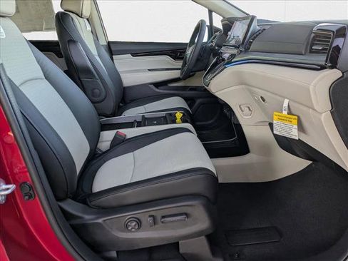 New 2026 Honda Odyssey Elite image 17