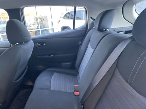 Used 2018 Nissan Leaf SV w/ Protection Package image 16