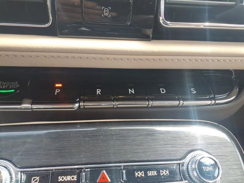 Used 2023 Lincoln Nautilus Reserve w/ Equipment Group 201A image 21