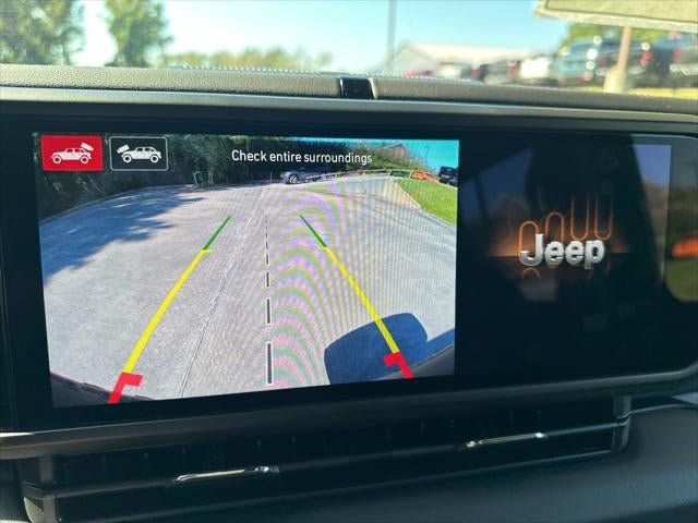New 2026 Jeep Wrangler Unlimited Rubicon AWD/4WD image 33