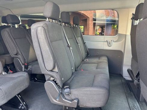 Used 2016 Ford Transit 350 XLT image 8