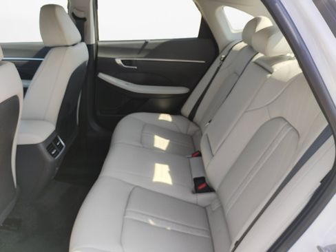 Used 2023 Hyundai Sonata Limited w/ Cargo Package FWD image 16