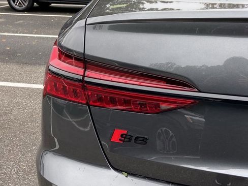 Certified 2023 Audi S6 Premium Plus w/ Premium Plus Package image 33