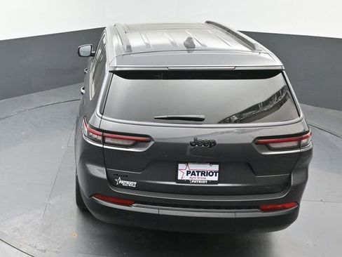 New 2026 Jeep Grand Cherokee L Limited w/ Limited Altitude Package image 33