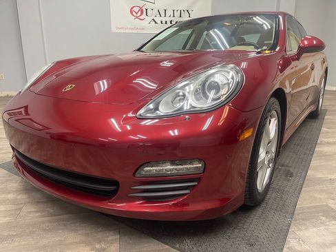 Used 2010 Porsche Panamera S RWD image 4