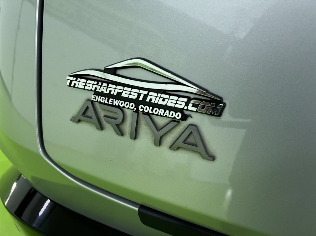 Used 2023 Nissan Ariya AWD image 12