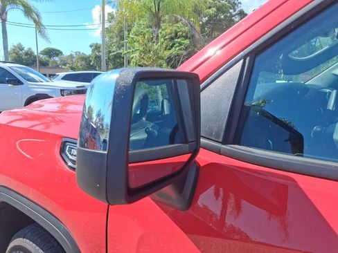 Used 2025 GMC Sierra 1500 Pro w/ Pro Value Package RWD image 20