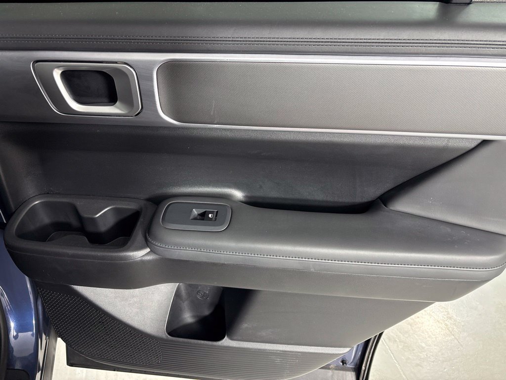 Used 2025 Hyundai Santa Fe SEL FWD image 20