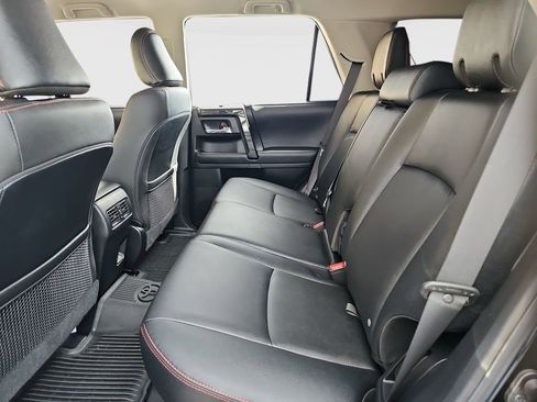 Used 2024 Toyota 4Runner TRD Off-Road Premium image 20