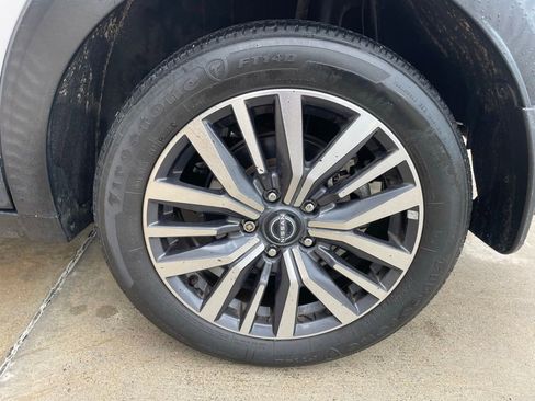Certified 2024 Nissan Kicks SV FWD image 17