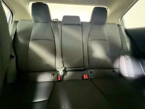 Used 2025 Toyota Corolla LE FWD image 31