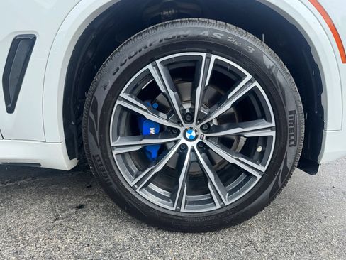 Used 2019 BMW X5 xDrive40i w/ M Sport Package AWD/4WD image 42