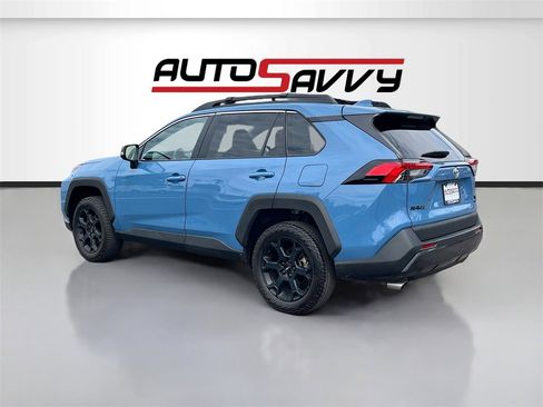 Used 2022 Toyota RAV4 TRD Off-Road image 5