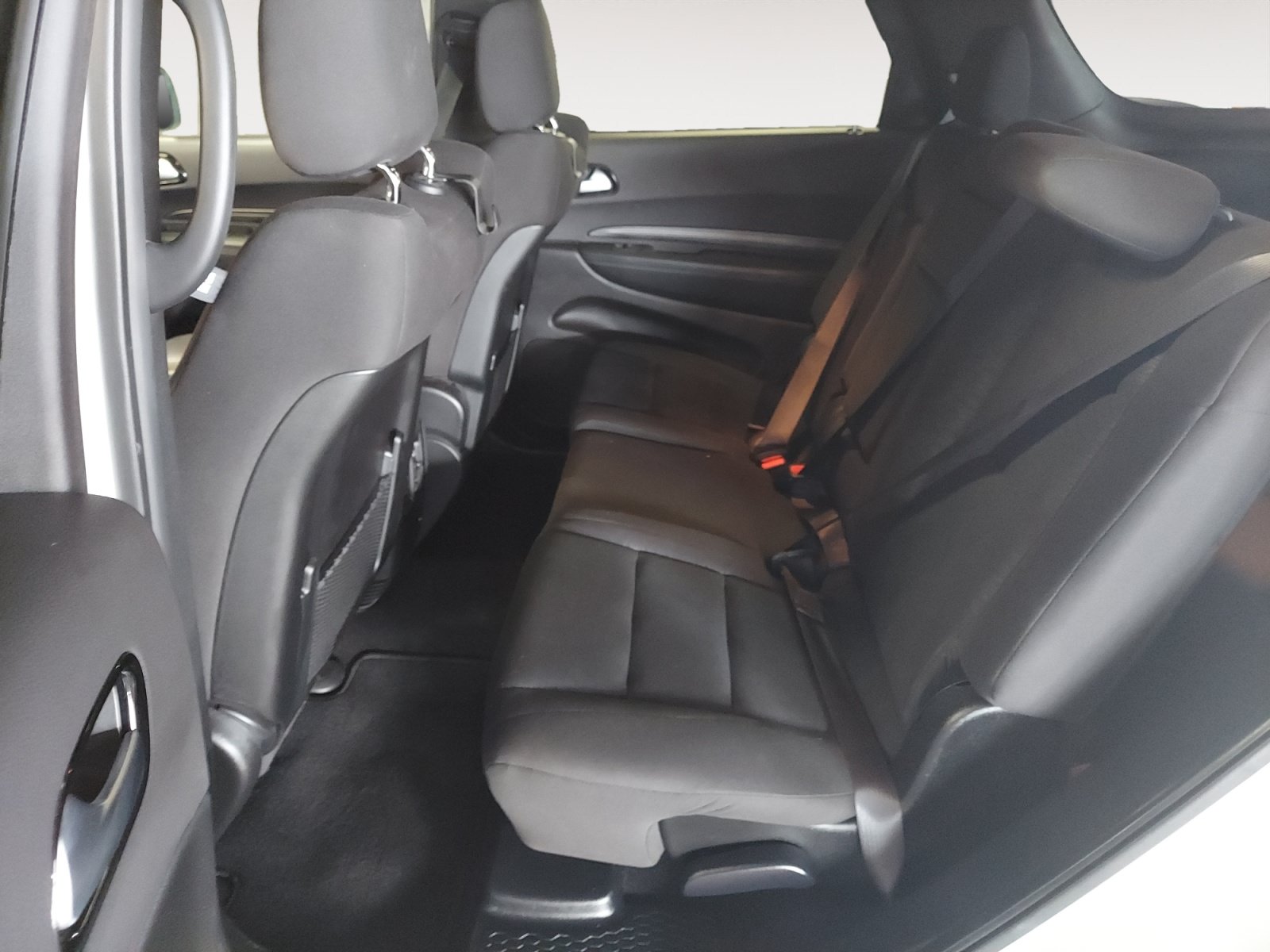 Used 2024 Dodge Durango SXT w/ 3rd Row Seating Group RWD image 23