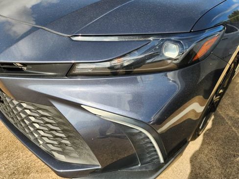 Used 2026 Toyota Camry SE w/ Convenience Package FWD image 7
