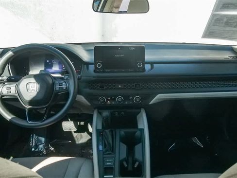 Used 2024 Honda Accord LX image 11