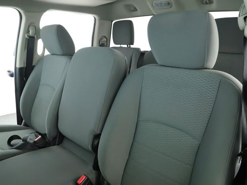 Used 2014 RAM 1500 Express image 6