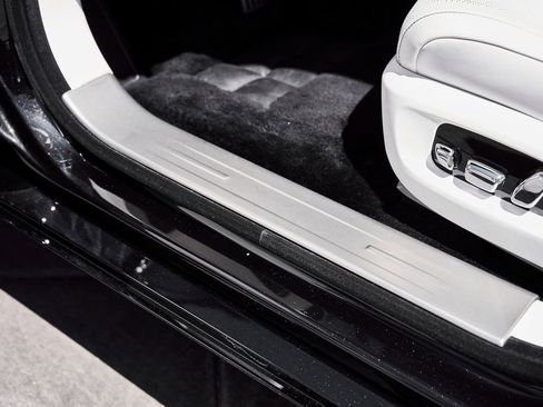 Used 2026 Rolls-Royce Ghost AWD/4WD image 38