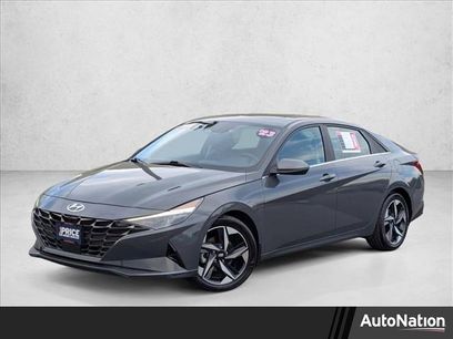 Used 2023 Hyundai Elantra Limited