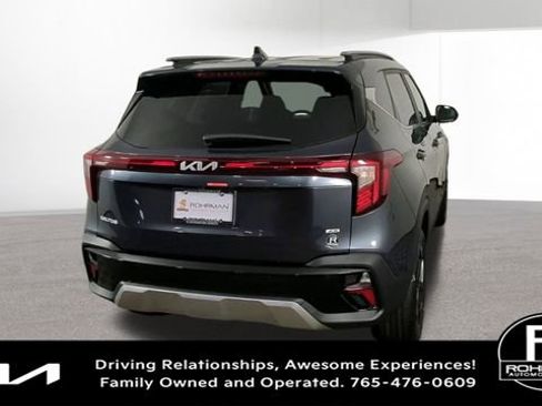 New 2026 Kia Seltos EX image 9