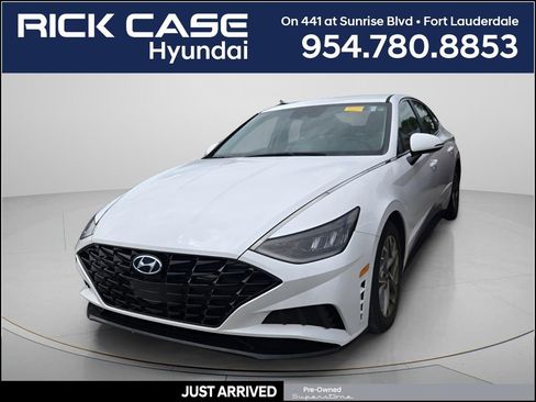 Certified 2022 Hyundai Sonata SEL w/ Preferred Accessory Package FWD image 1