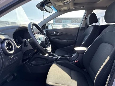 Used 2023 Hyundai Kona SEL w/ Convenience Package image 12
