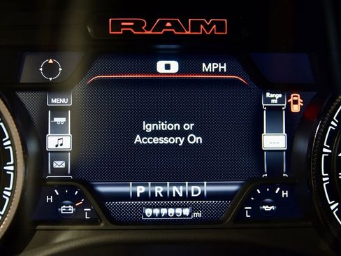 Used 2022 RAM 1500 Laramie AWD/4WD image 34