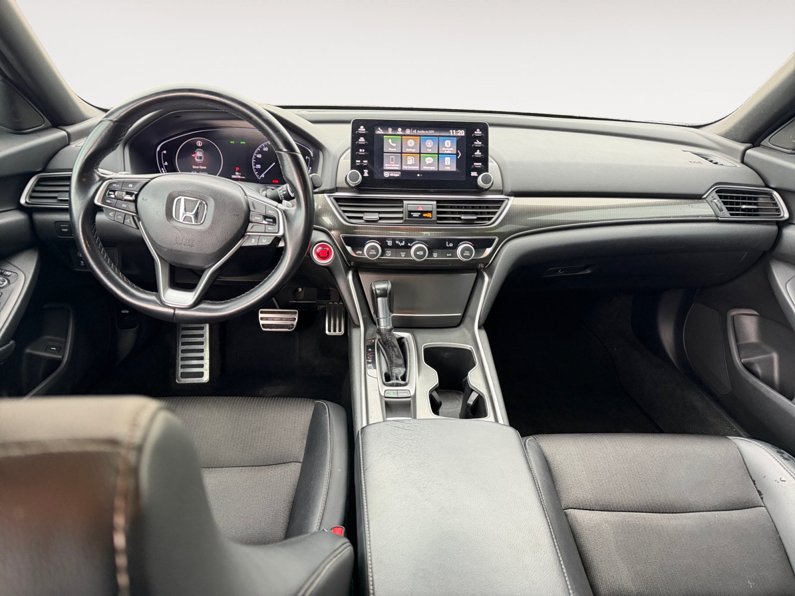 Used 2018 Honda Accord Sport image 10