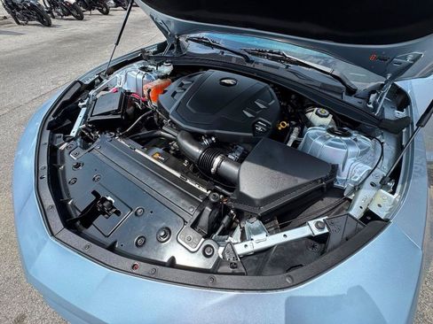 Used 2017 Chevrolet Camaro LT RWD image 28