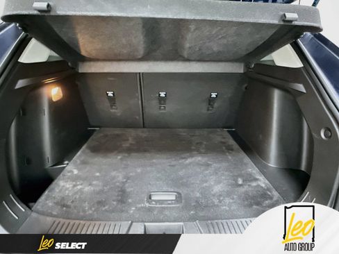 Used 2024 Chevrolet Trax LT w/ LT Convenience Package FWD image 27