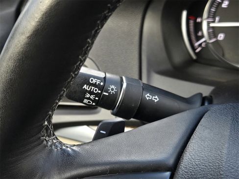 Used 2017 Acura MDX SH-AWD w/ Technology Package image 26