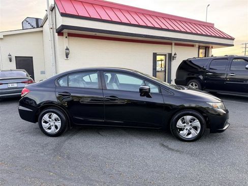 Used 2015 Honda Civic LX image 4