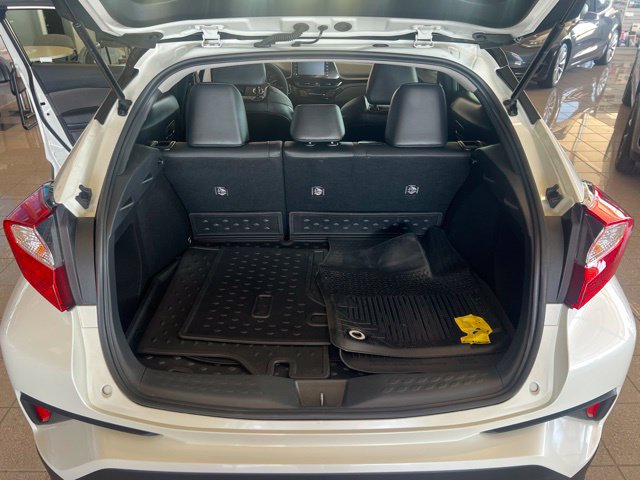 Used 2021 Toyota C-HR Limited FWD image 21