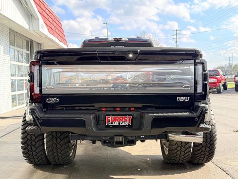 Used 2025 Ford F450 Platinum w/ Platinum Plus Package image 4